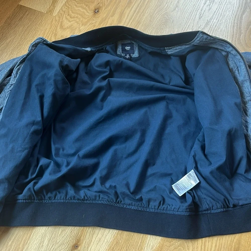 Gap Jacket - Picture 6 of 6